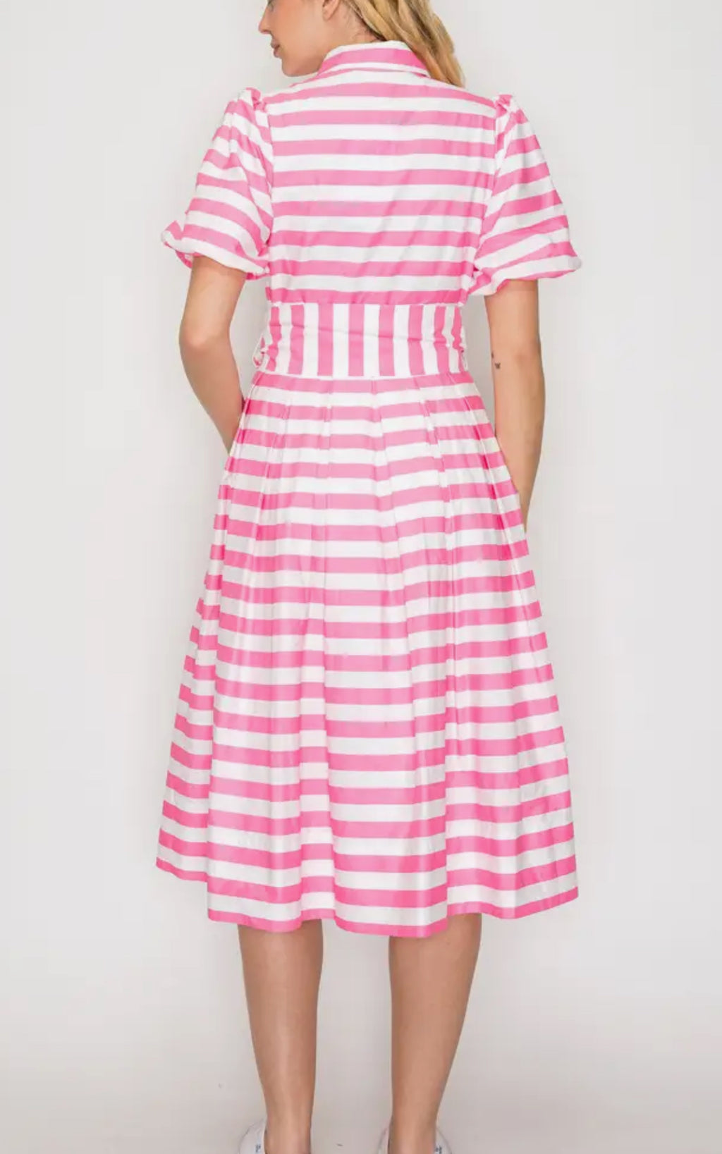 The classic button down poplin shirt dress with pockets .
