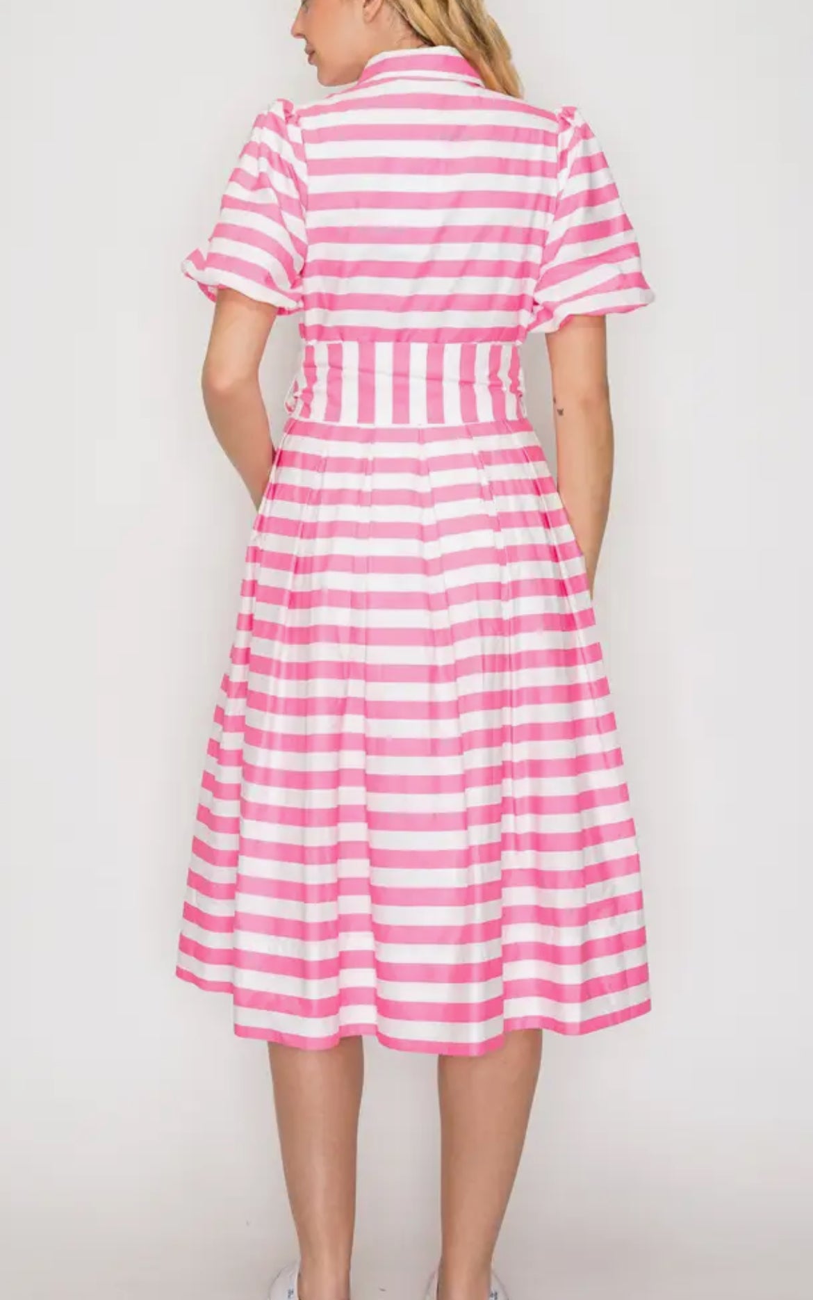 The classic button down poplin shirt dress with pockets .